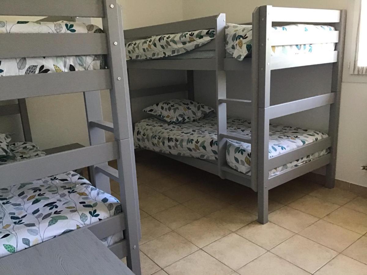 Gite Les Oliviers 10 Pers Piscine Au Calme 4 Etoiles Saint-Laurent-la-Vernède Εξωτερικό φωτογραφία
