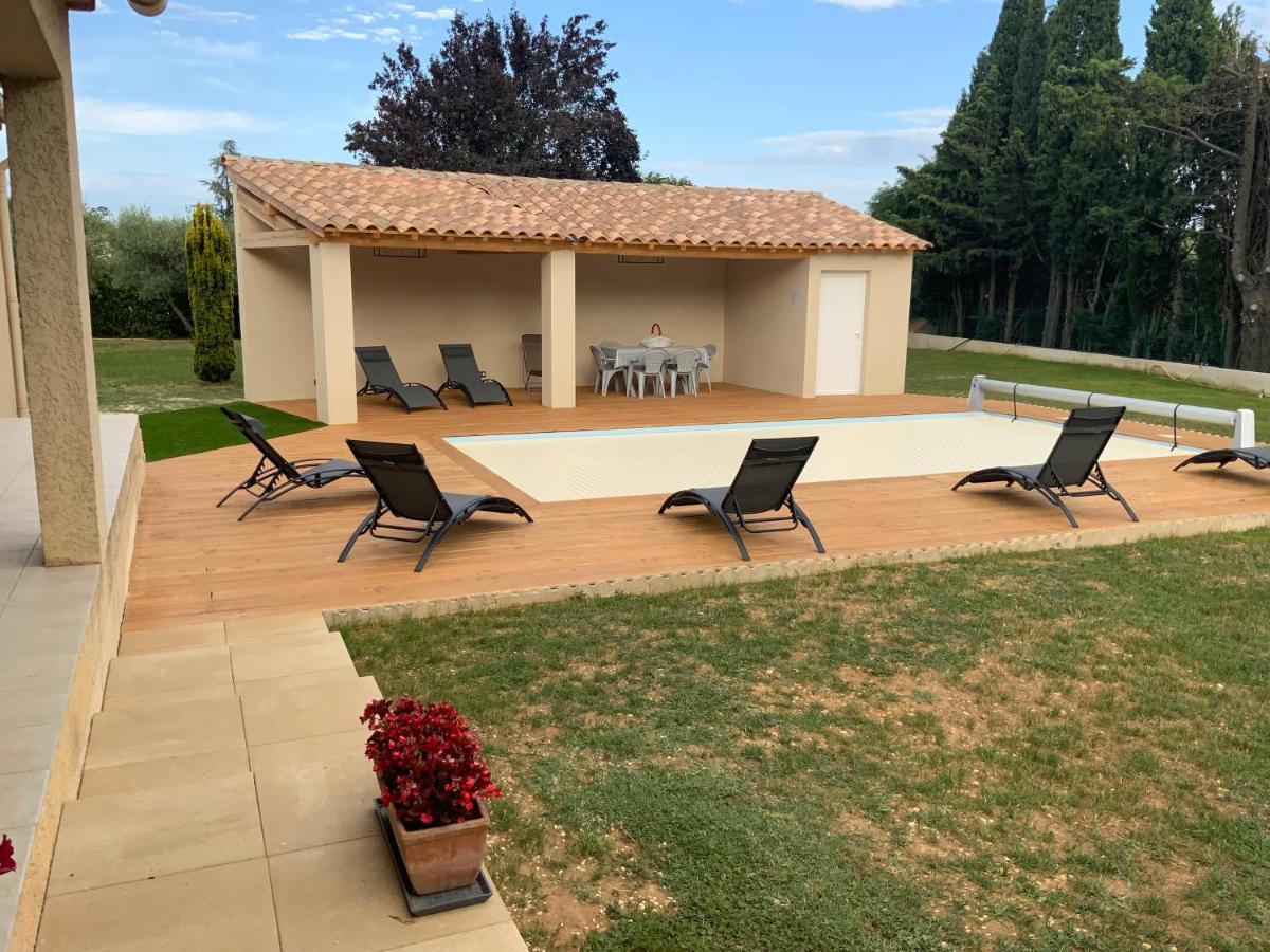 Gite Les Oliviers 10 Pers Piscine Au Calme 4 Etoiles Saint-Laurent-la-Vernède Εξωτερικό φωτογραφία