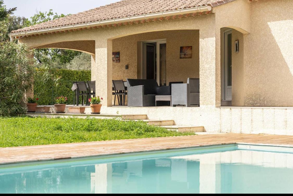 Gite Les Oliviers 10 Pers Piscine Au Calme 4 Etoiles Saint-Laurent-la-Vernède Εξωτερικό φωτογραφία